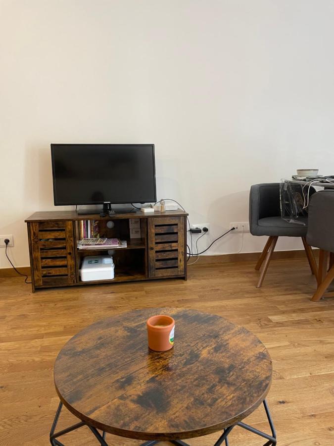Precioso Calido Apartamento En Sort Con Terraza Apartment Bagian luar foto